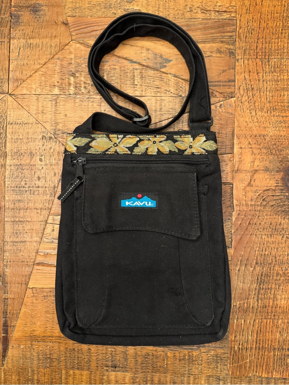 Kavu Black Crossbody Bag with Yellow Floral Trim